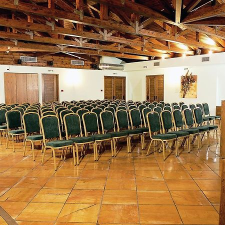 Avaris Hotel Karpenisi Luaran gambar