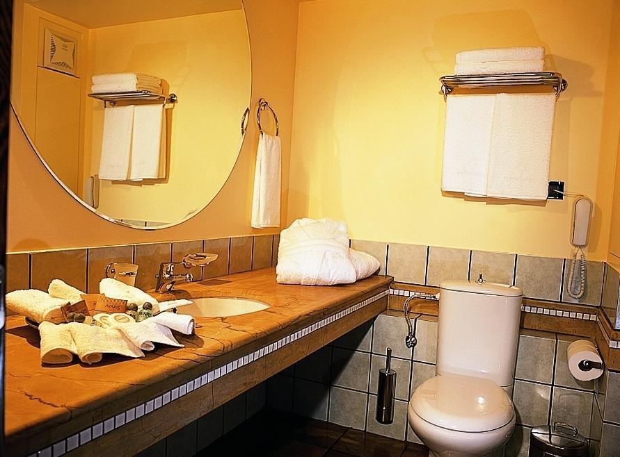 Avaris Hotel Karpenisi Bilik gambar
