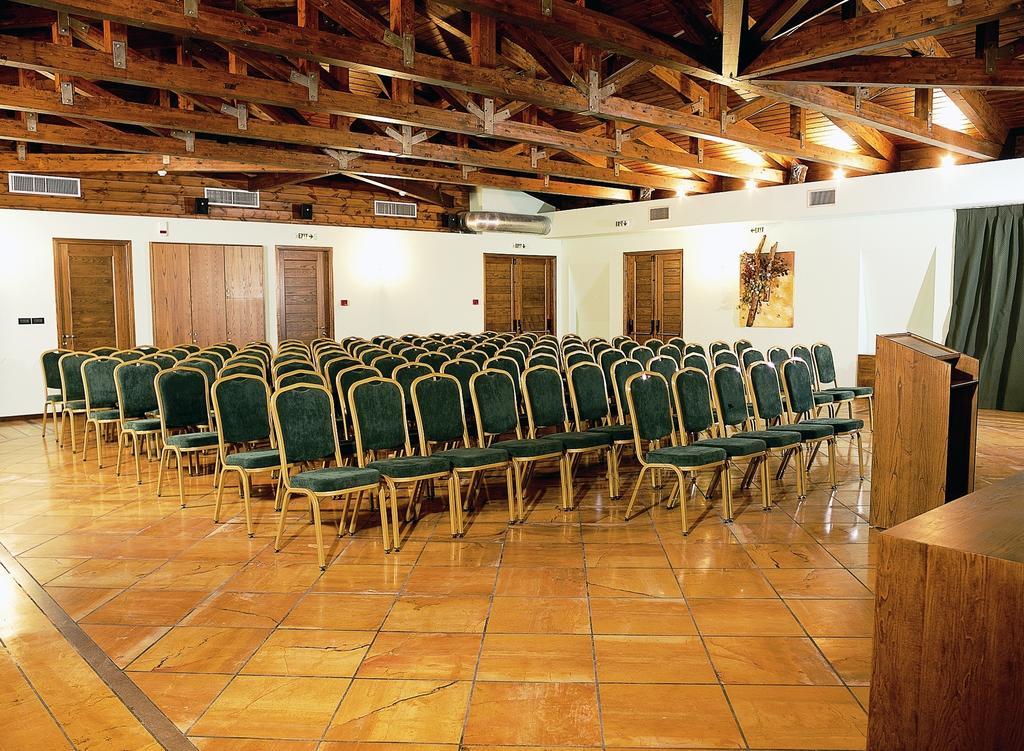 Avaris Hotel Karpenisi Luaran gambar