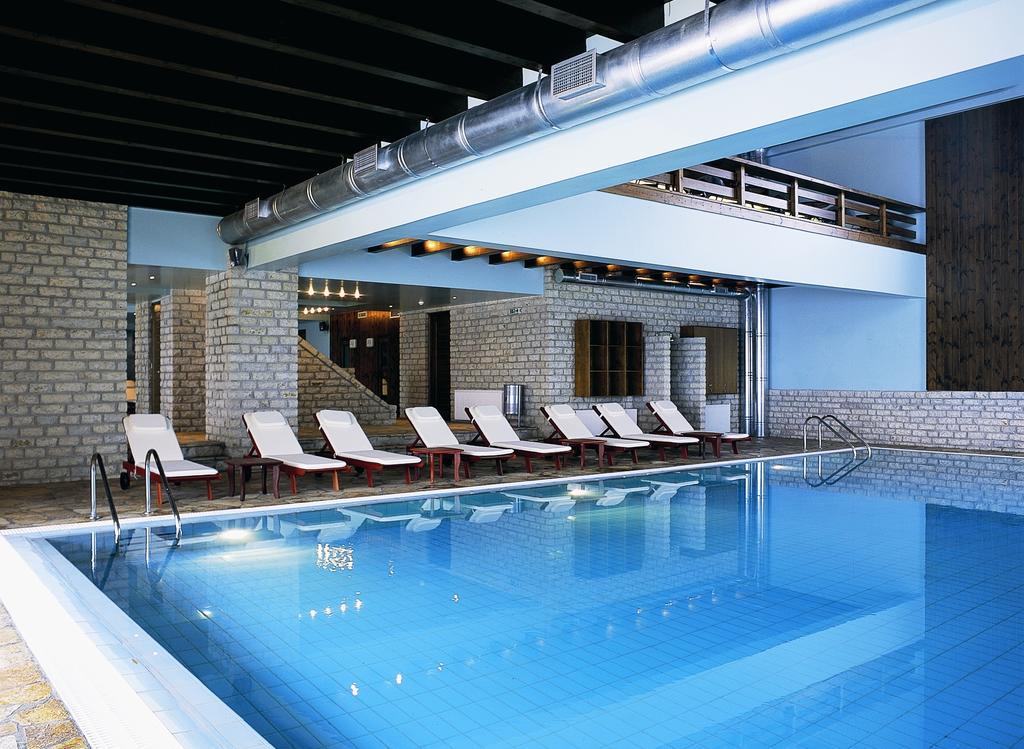 Avaris Hotel Karpenisi Luaran gambar
