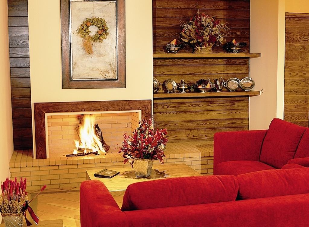 Avaris Hotel Karpenisi Luaran gambar