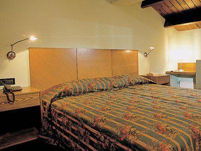 Avaris Hotel Karpenisi Luaran gambar